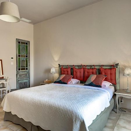 Готель Mas Des Comtes De Provence Тараскон Екстер'єр фото