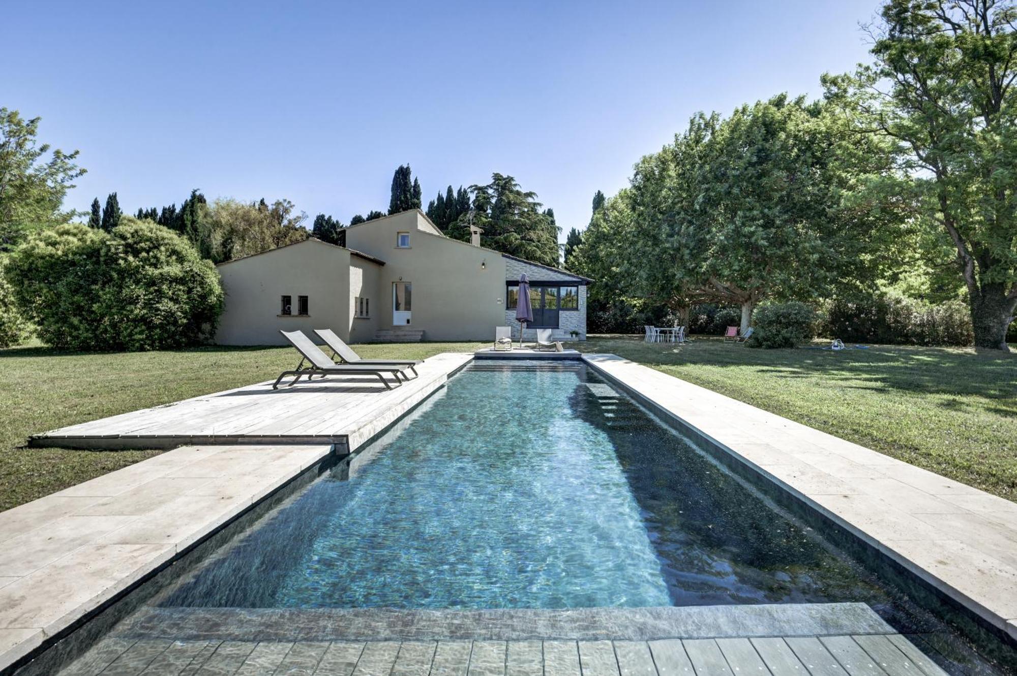 Готель Mas Des Comtes De Provence Тараскон Екстер'єр фото